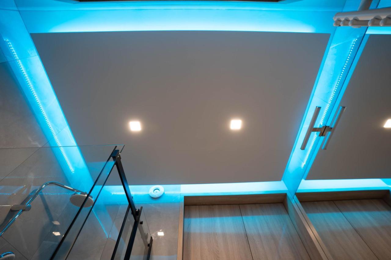 New Apartament Vip Blue Warszawa+Parking Wola Mrokowska Экстерьер фото