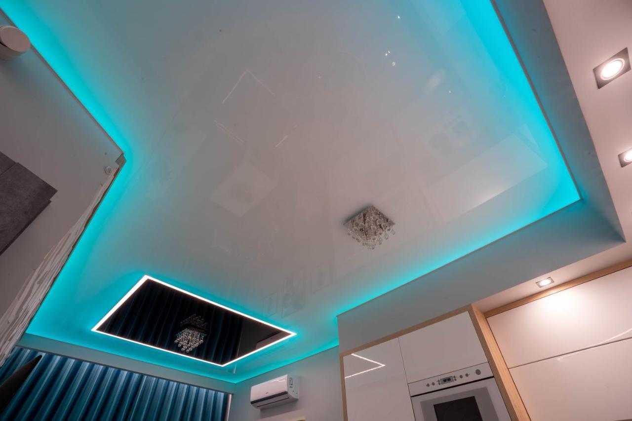 New Apartament Vip Blue Warszawa+Parking Wola Mrokowska Экстерьер фото